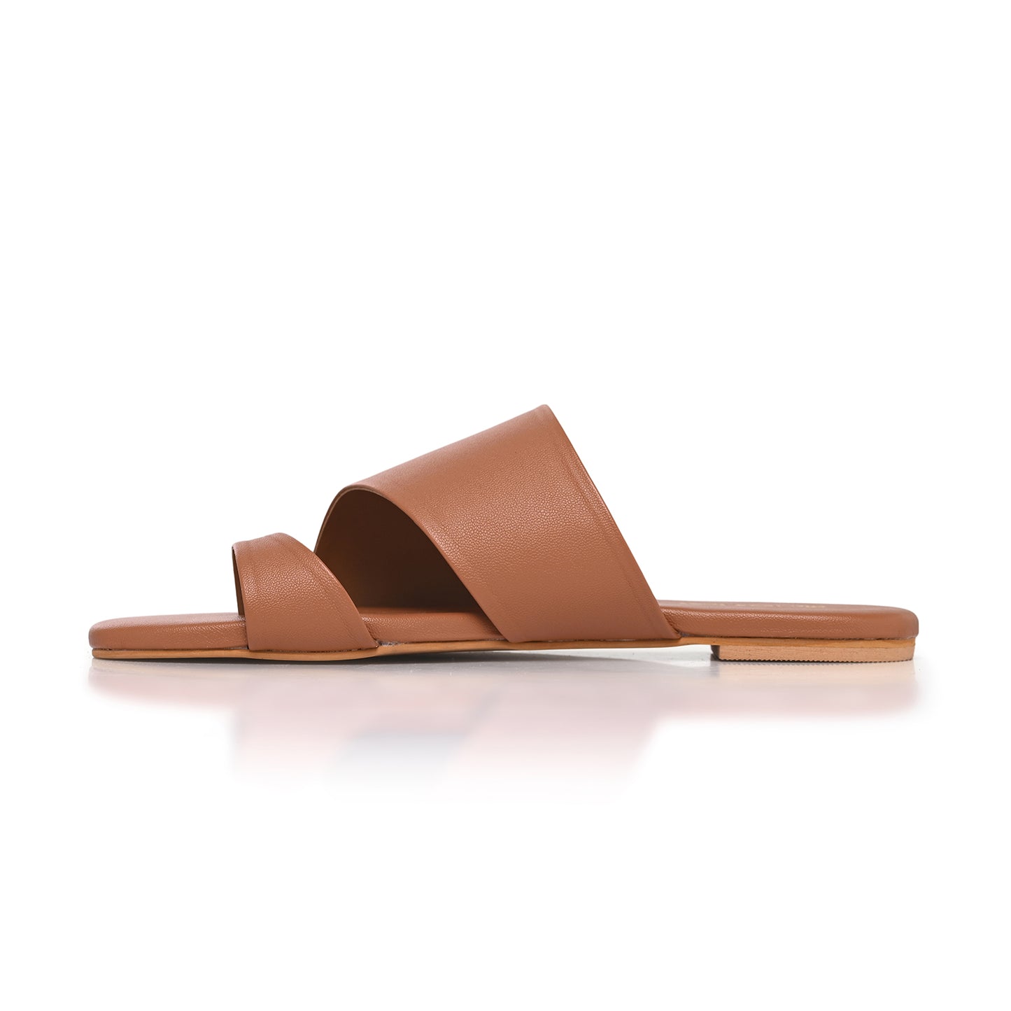 Tan toe ring flats