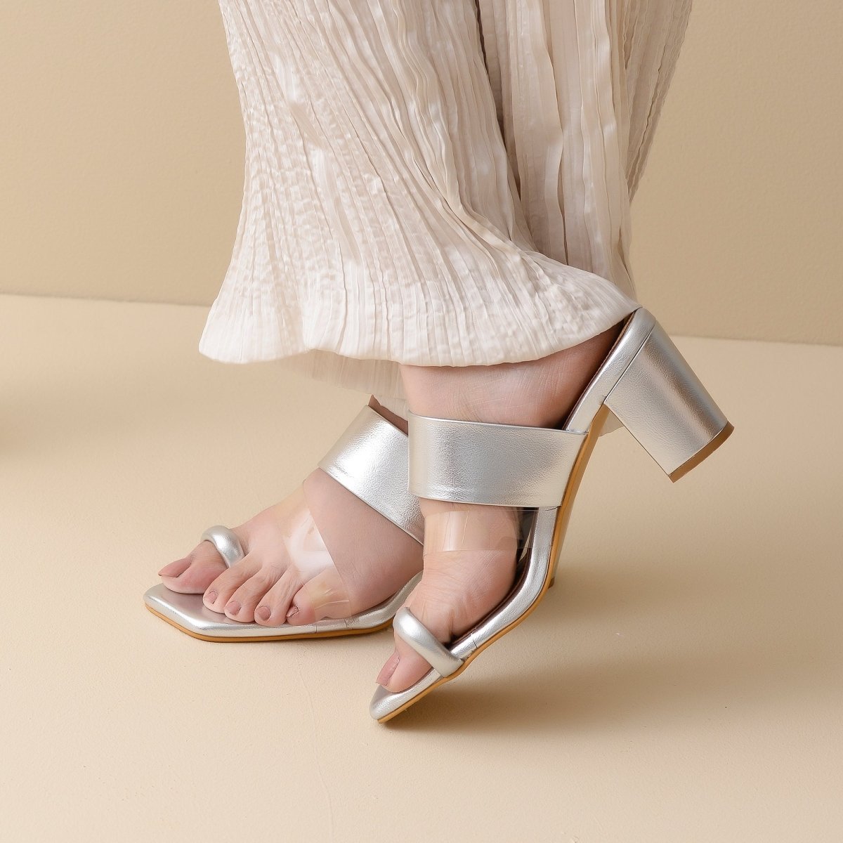 Silver Kolhapuri Heels