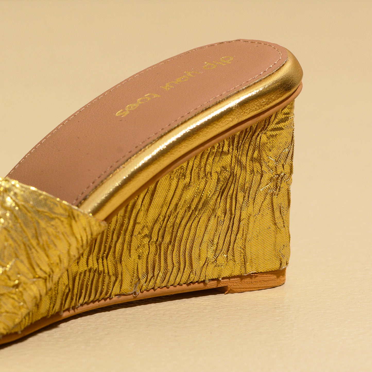 Crinkle Gold Wedges