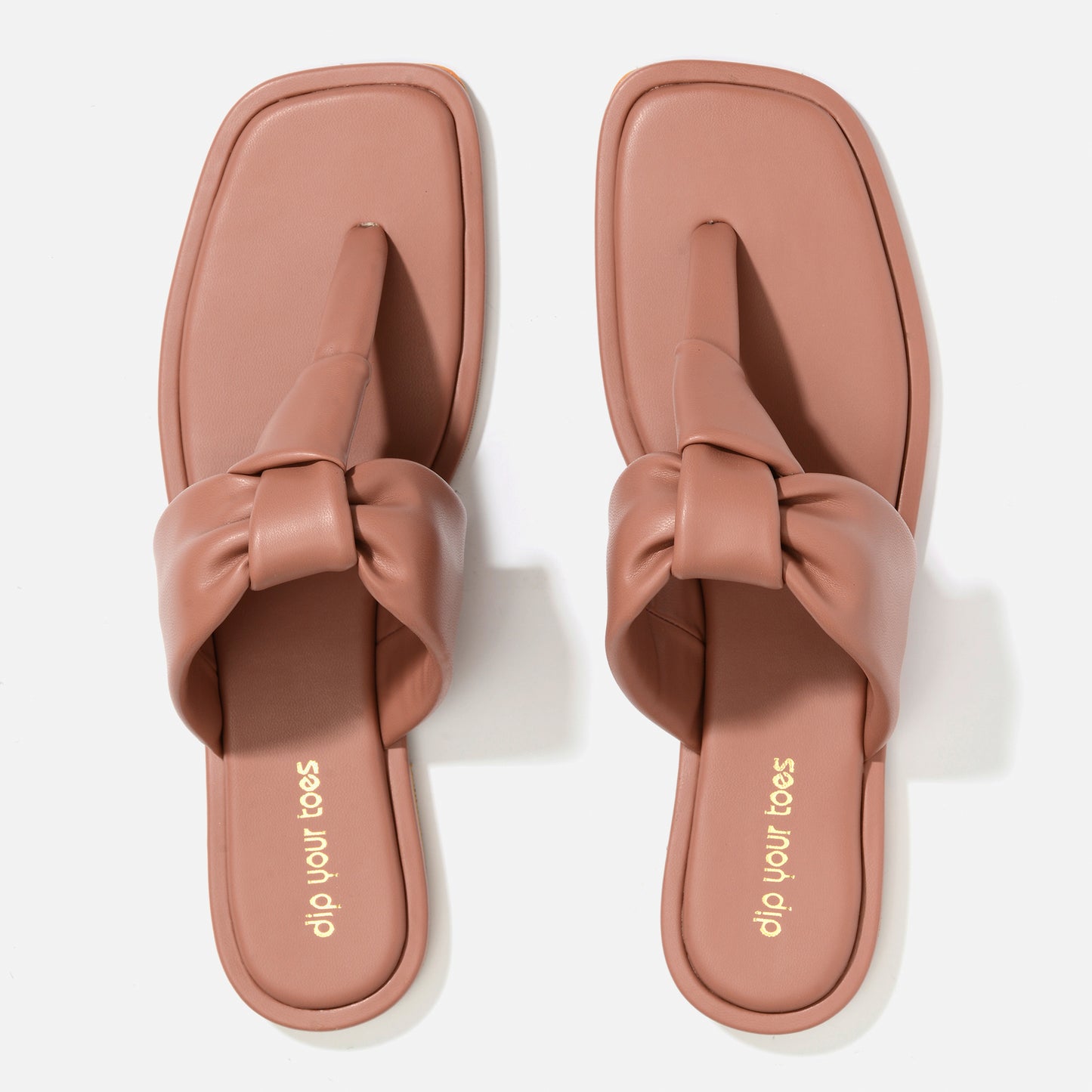 Blush puffy Knotted flats