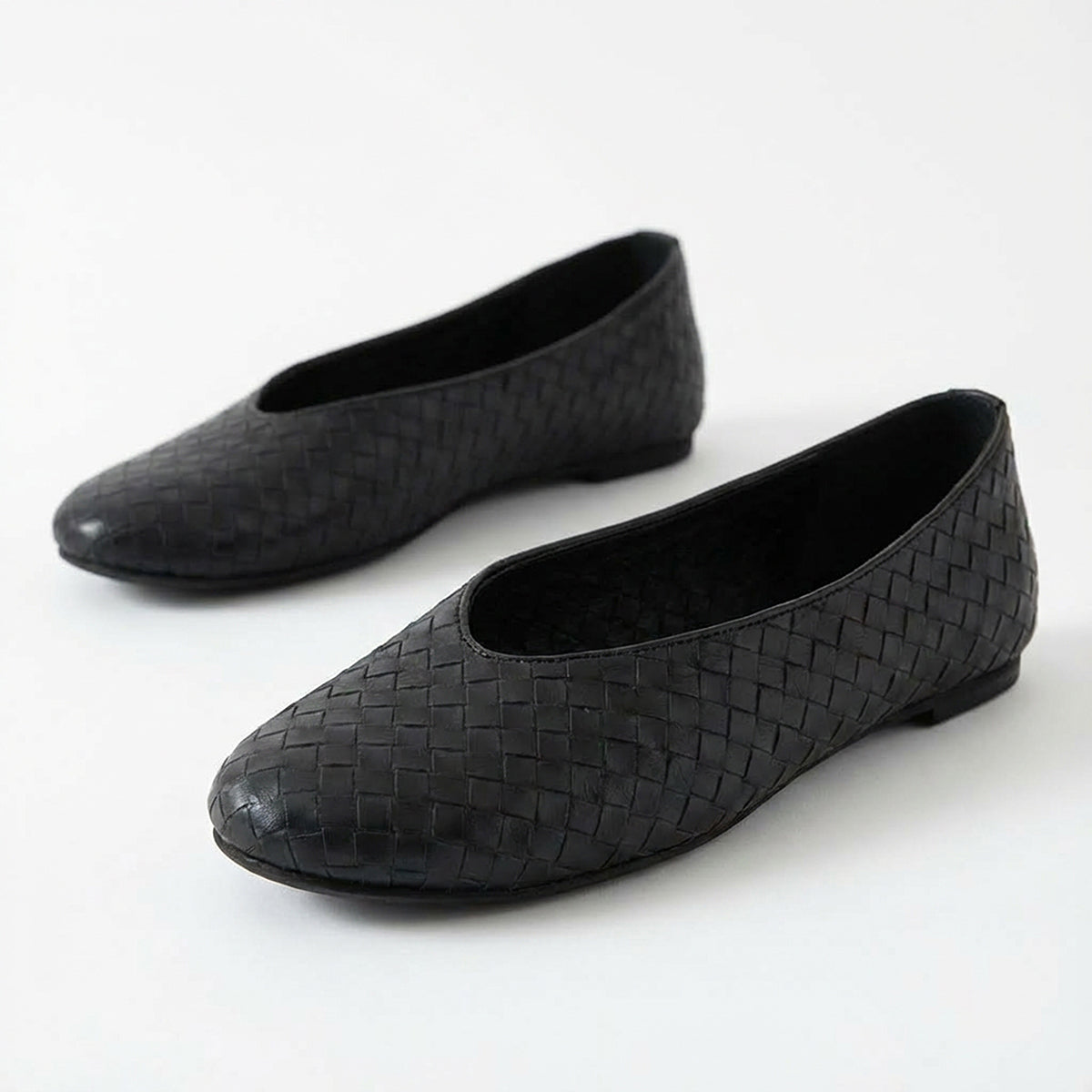 Black Ballet Flats