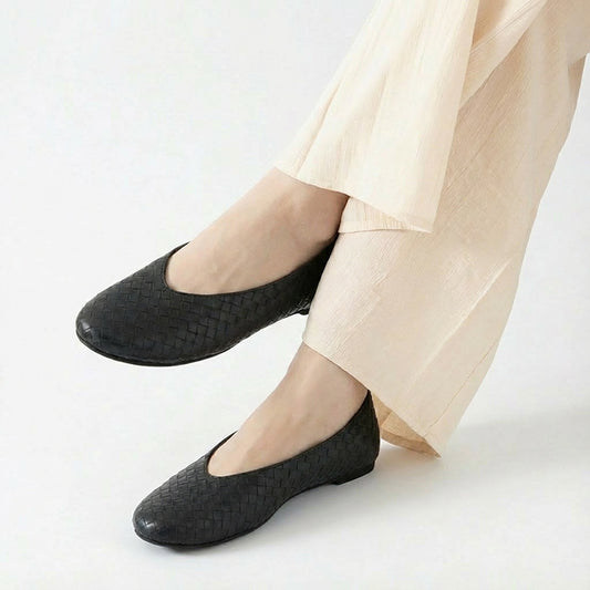 Black Ballet Flats