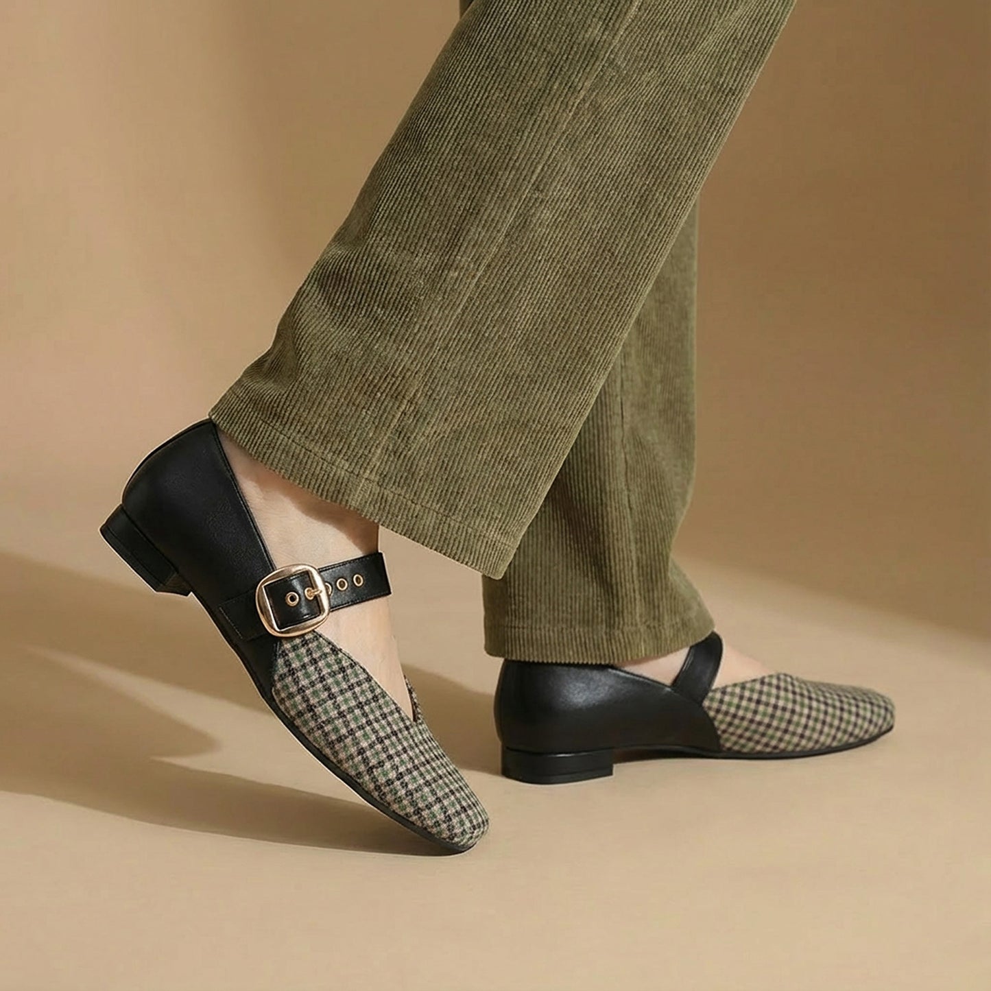 Black Houndstooth Mary Jane Flats