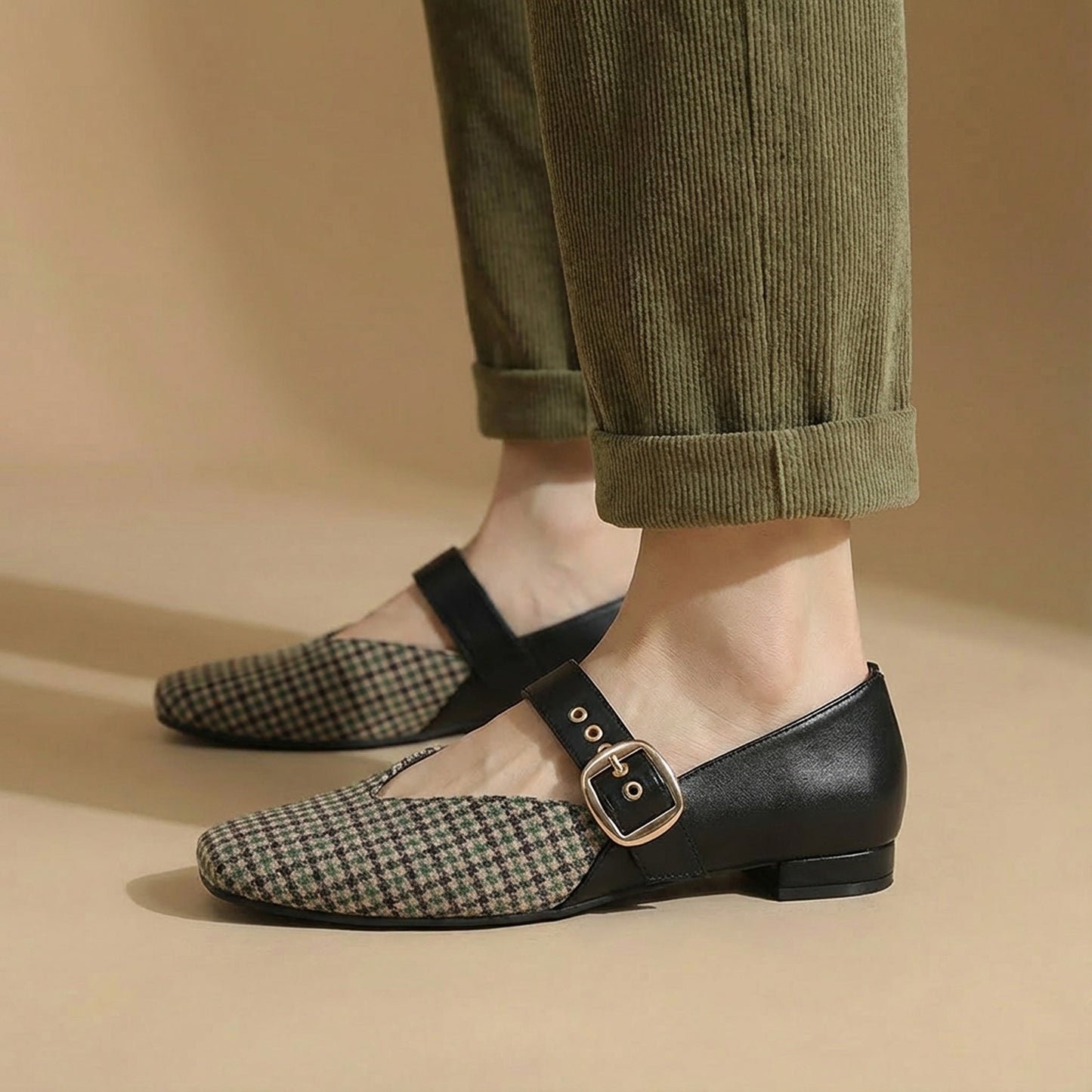Black Houndstooth Mary Jane Flats