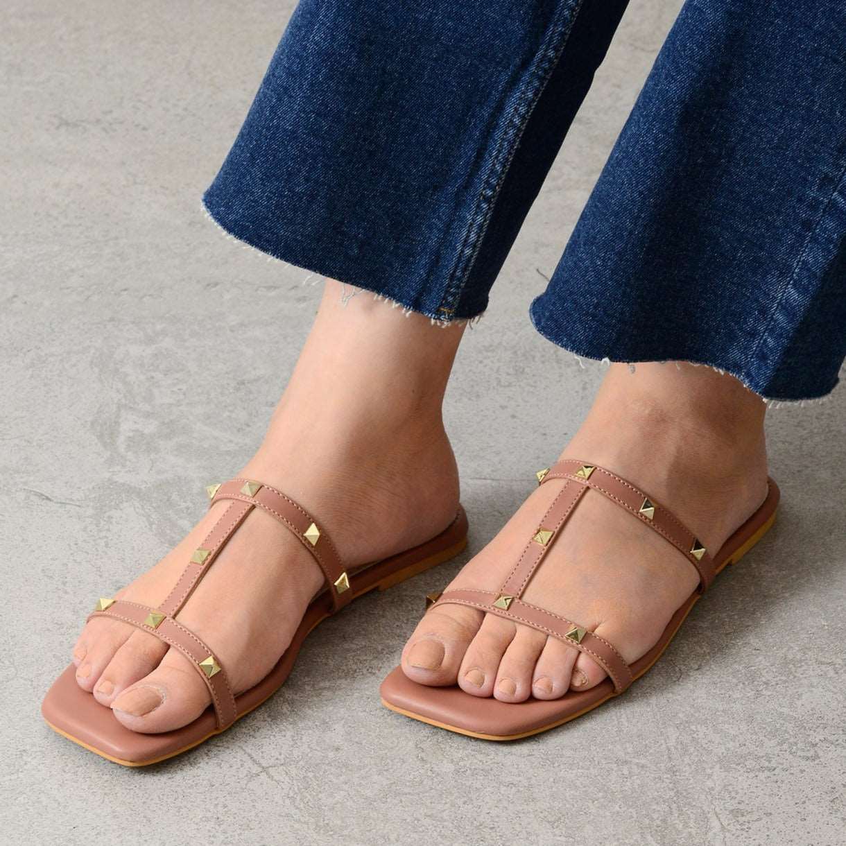 Rosepink stud-embellished flats