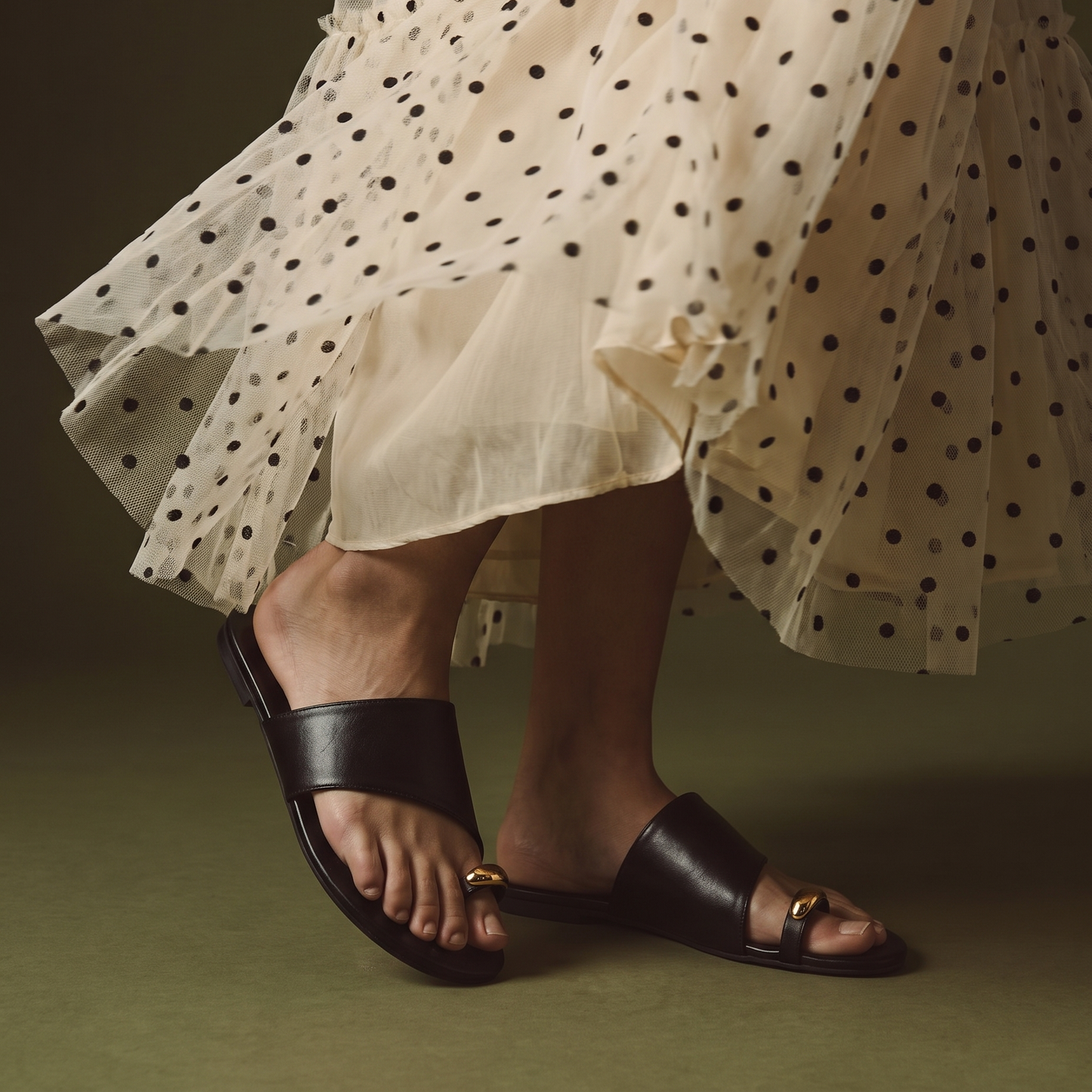 Black metal detail toe ring flats